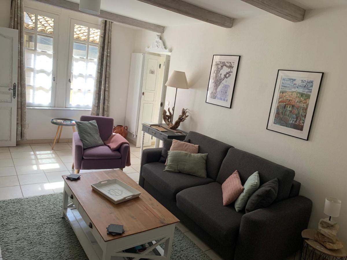 Uzes A Pied, Appartement Dans Cadre D'Exception Bagian luar foto